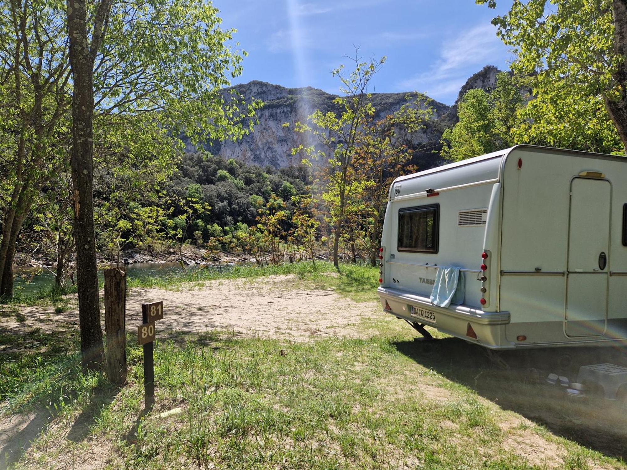 Camp Des Gorges - Camping Nature Vallon-Pont-d'Arc Ngoại thất bức ảnh