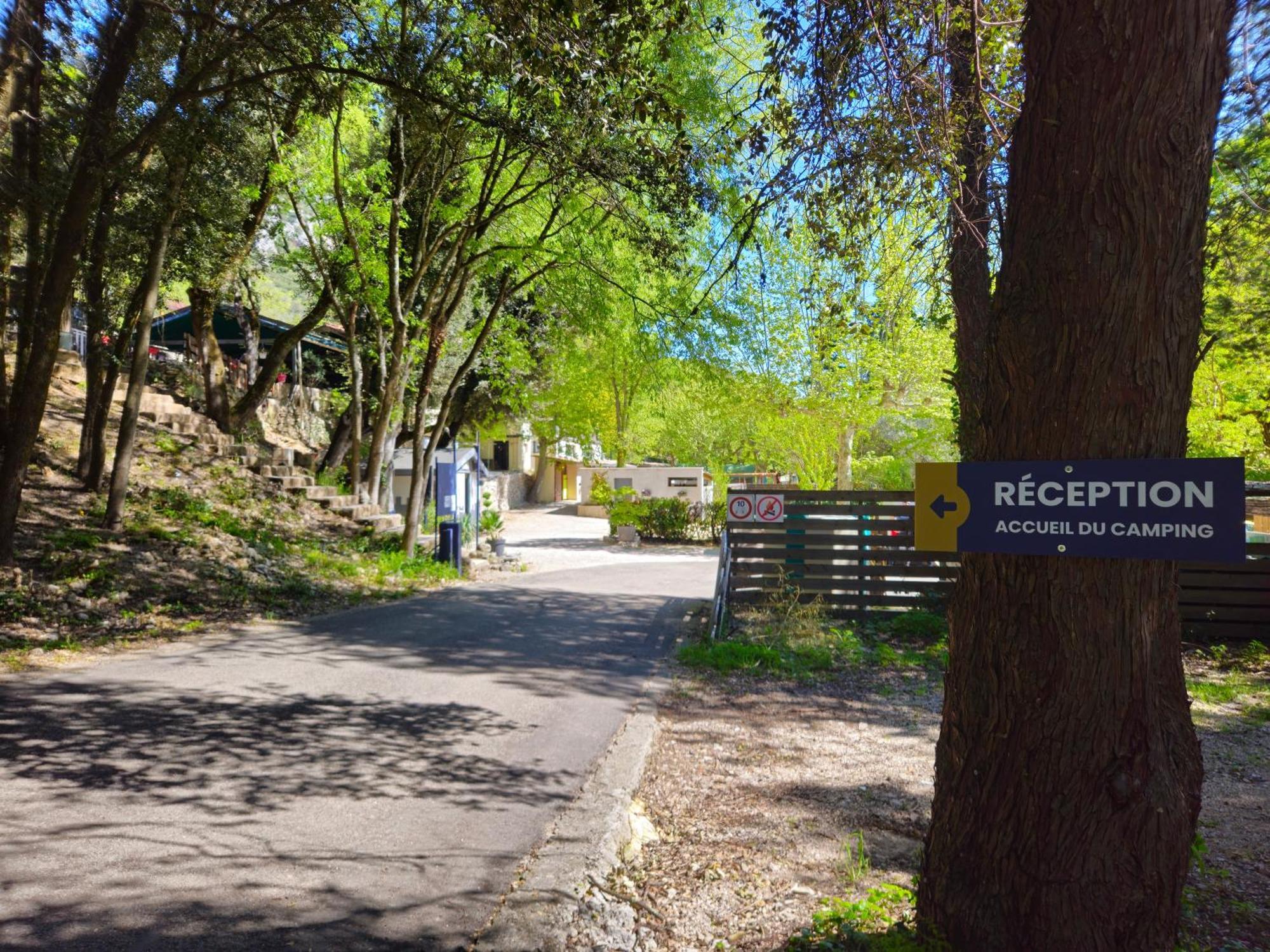 Camp Des Gorges - Camping Nature Vallon-Pont-d'Arc Ngoại thất bức ảnh