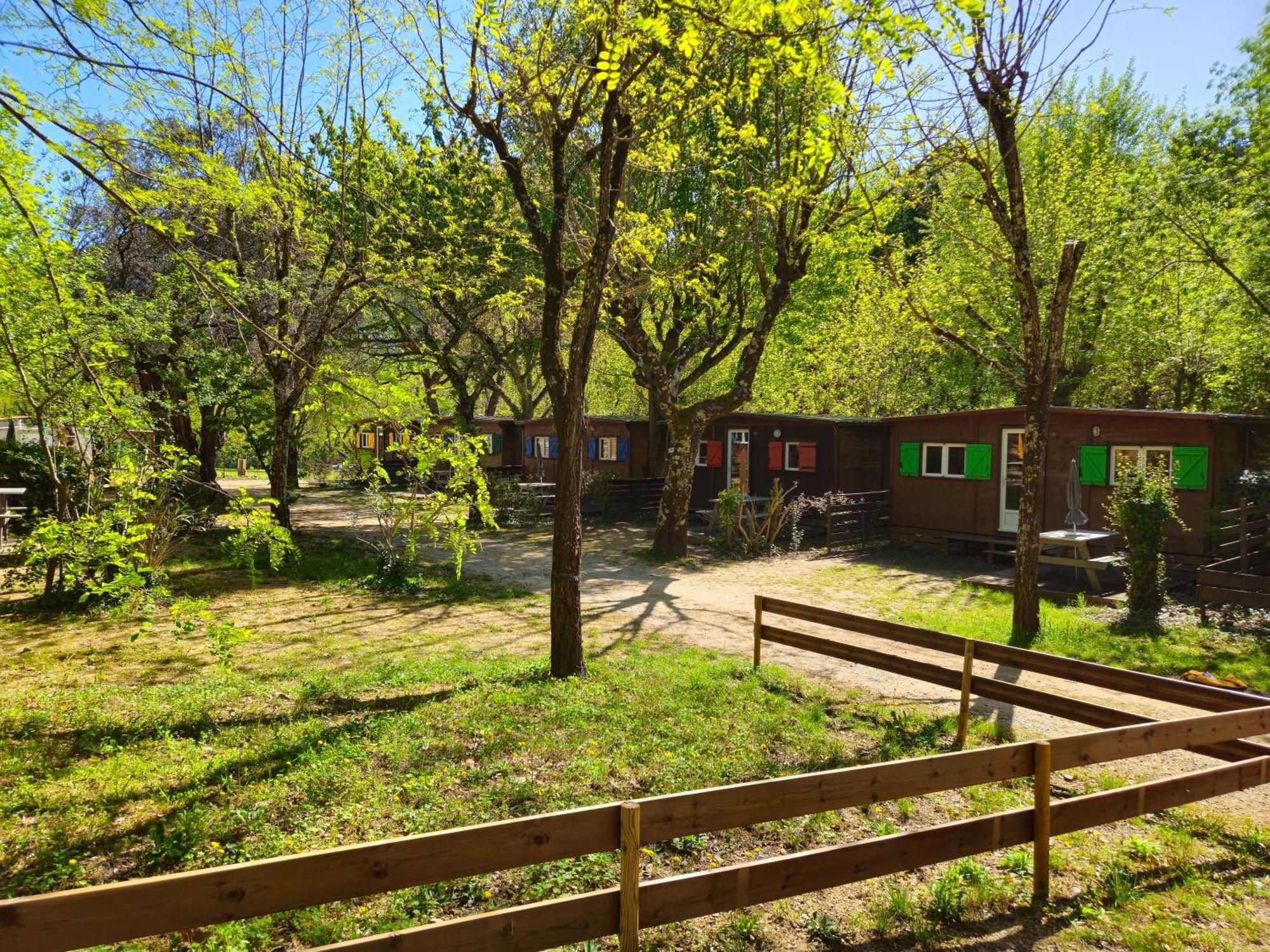 Camp Des Gorges - Camping Nature Vallon-Pont-d'Arc Ngoại thất bức ảnh